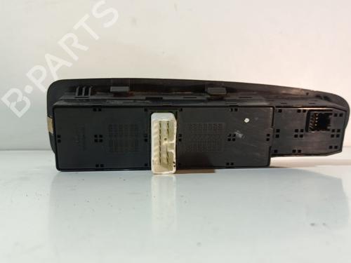 Left front window switch HYUNDAI ELANTRA III (XD) 2.0 | BP20832131I27 