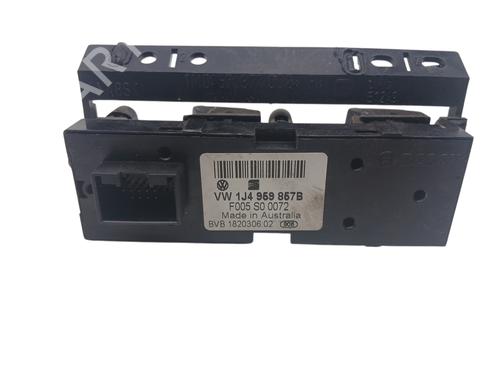 Left front window switch SEAT LEON (1P1) | BP32306317I27