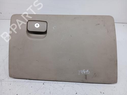 Used Glove box HYUNDAI SANTA FÉ II (CM) 2.2 CRDi GLS (150 hp) 26191100