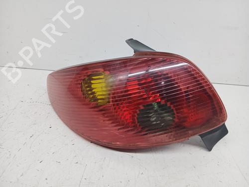 Used Left taillight PEUGEOT 206 Hatchback (2A/C) 1.4 LPG (75 hp) 28369315