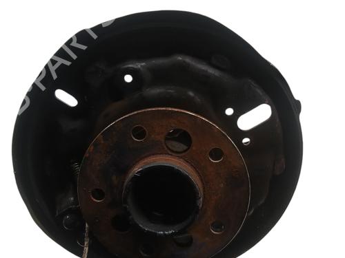 Used Left rear steering knuckle Left rear steering knuckle NISSAN SERENA (C23) 2.0 D (67 hp) 34168722 34168722