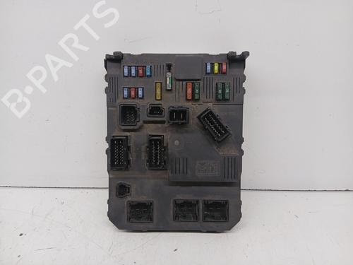 Used Fuse box PEUGEOT 1007 (KM_) [2005-2025]  27356748
