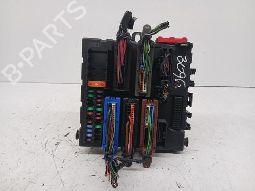 Used Fuse box SAAB 9-3 (YS3F, E79, D79, D75) 1.9 TiD (150 hp) 30508427