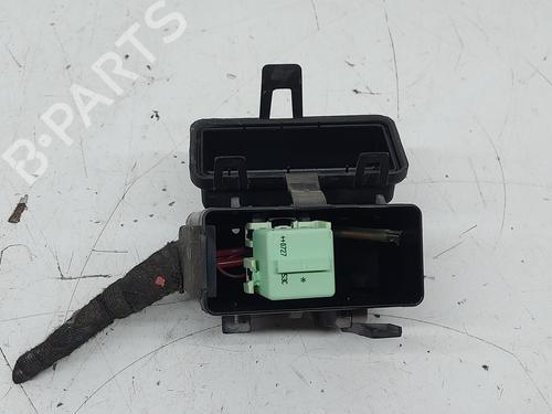 Used Fuse box MINI MINI (R56) One (75 hp) 28670991