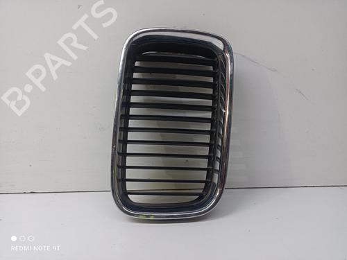 Used Grille BMW 3 (E36) 316 i (102 hp) 21169642