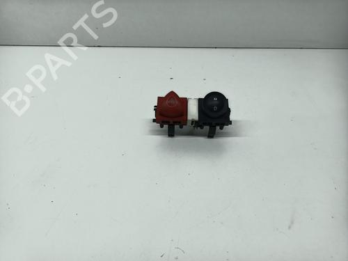 Warnblinkschalter RENAULT MEGANE II Saloon (LM0/1_) 1.9 dCi (LM0G, LM1G, LM2C) | BP22705268I22 