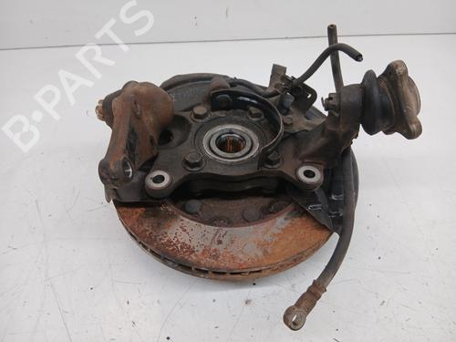 Højre hjullejehus spindel MITSUBISHI PAJERO III (V7_W, V6_W) 3.2 Di-D (V68W, V78W) (165 hp) 30833453