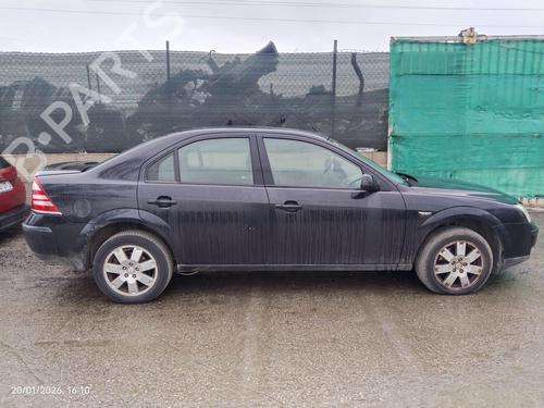 Right headlight FORD MONDEO III (B5Y) 2.0 TDCi | BP32011380C29