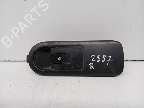 Used Right front window switch RENAULT SCÉNIC II (JM0/1_) 1.5 dCi (JM02, JM13) (101 hp) 27996195