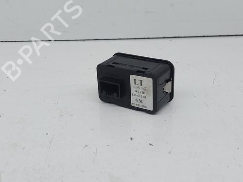 left-front-window-switch-opel-zafira-a-mpv-t98-1999-2000-2001-2002-2003-2004-2005-2006-32453513 main image