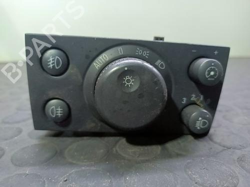 headlight-switch-opel-vectra-c-z02-2002-2003-2004-2005-2006-2007-2008-2009-32074143 main image