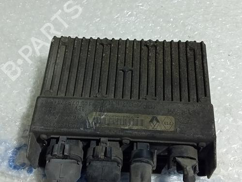 Used Engine control unit (ECU) RENAULT LAGUNA I (B56_, 556_) 1.6 16V (B568, B561) (107 hp) 20819608
