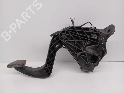 Used Clutch pedal MERCEDES-BENZ SPRINTER 3-t Van (B910) 211 CDI (910.621, 910.623) (114 hp) 29257074