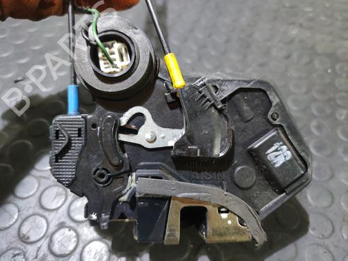 Rear right lock TOYOTA COROLLA Verso (ZER_, ZZE12_, R1_) 2.2 D-4D (AUR10_, AUR10R) | BP20831563C99 