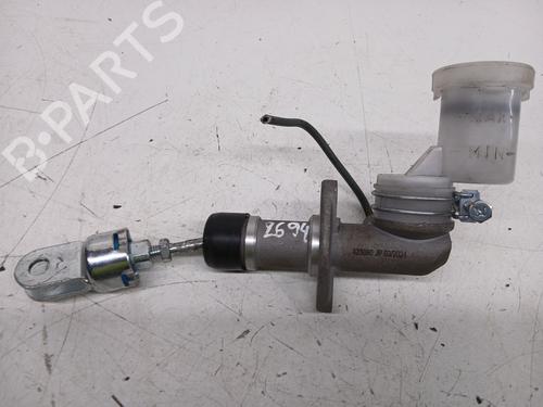 Used Clutch slave cylinder MITSUBISHI PAJERO II (V3_W, V2_W, V4_W, V5_W) [1990-2001]  32473504