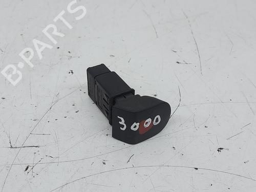 Used Warning switch RENAULT KANGOO (KC0/1_) 1.5 dCi (KC08, KC09) (82 hp) 32502247