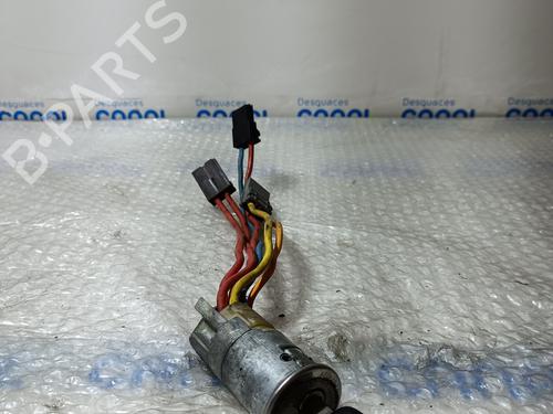 Used Ignition barrel PEUGEOT 306 (7B, N3, N5) 1.4 SL (75 hp) 31795283