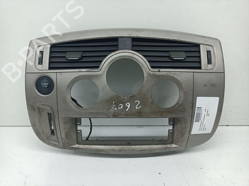 Luftventilen RENAULT SCÉNIC II (JM0/1_) [2003-2010]  28530339