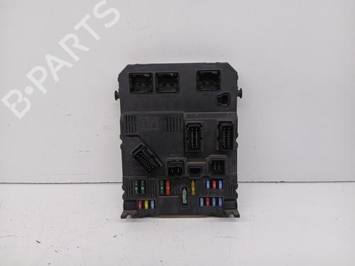 Sikringsdose PEUGEOT 206 Hatchback (2A/C) 2.0 HDI 90 (90 hp) 28671020