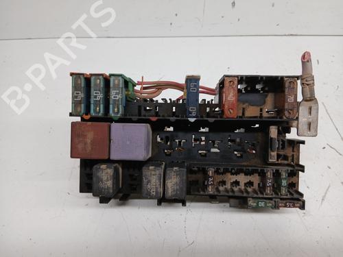 Used Fuse box RENAULT MEGANE I (BA0/1_) [1995-2004]  30508429