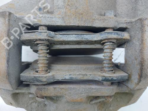 Right rear brake caliper LAND ROVER DEFENDER Station Wagon (L316) 2.5 Td5 4x4 (L316) | BP25721823M106 