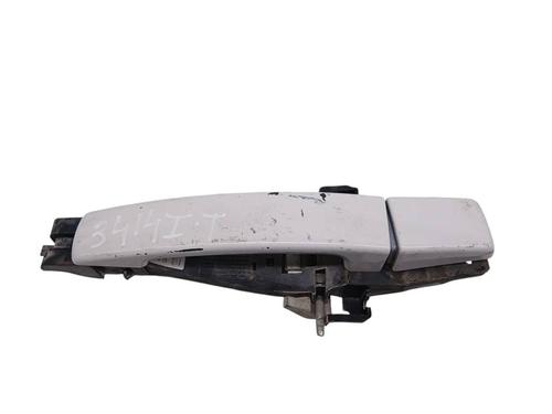 Used Rear left exterior door handle Rear left exterior door handle LAND ROVER FREELANDER 2 (L359) 2.2 TD4 4x4 (150 hp) 39960756 39960756