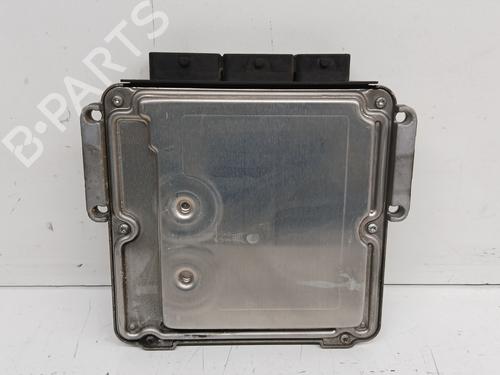Engine control unit (ECU) RENAULT SCÉNIC II (JM0/1_)  | BP28530335M57