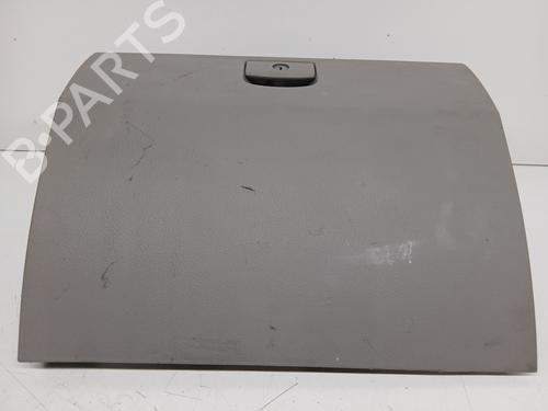Used Glove box KIA SORENTO I (JC) 2.5 CRDi (170 hp) 24959338