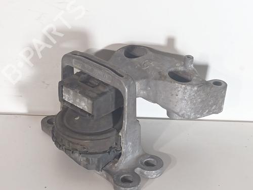Engine mount NISSAN QASHQAI II (J11, J11_)  | BP29735844M89