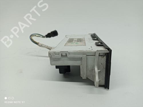 Display monitor PEUGEOT 807 (EB_)  | BP20983772C48