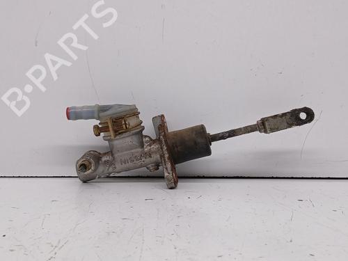 Used Brake master cylinder NISSAN CABSTAR E (TL_, VL_) [1992-2006]  28010517