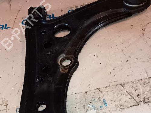 Used Left front suspension arm VW POLO III (6N1) [1994-1999]  20823380