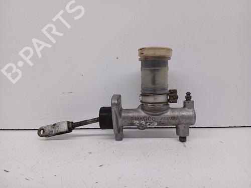 Used Clutch slave cylinder NISSAN TERRANO I (WD21) 2.7 TD 4WD (LBYD21) (99 hp) 31651934