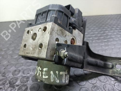 Used ABS pump KIA SORENTO I (JC) [2002-2011]  20838521