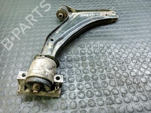 Used Left front suspension arm LAND ROVER FREELANDER I (L314) 2.0 DI 4x4 (98 hp) 20831251