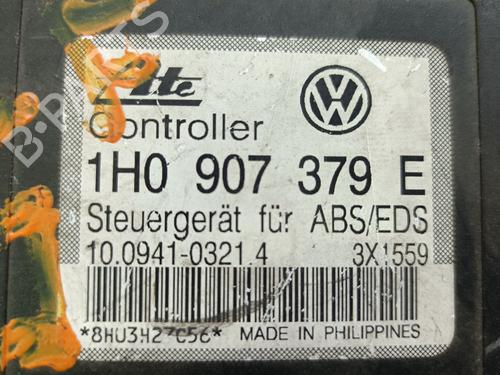 Engine control unit (ECU) VW GOLF III (1H1) | BP20832926M57