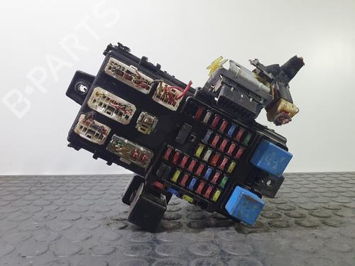 Fuse box HYUNDAI SANTA FÉ I (SM) 2.4 16V | BP20837341E1 