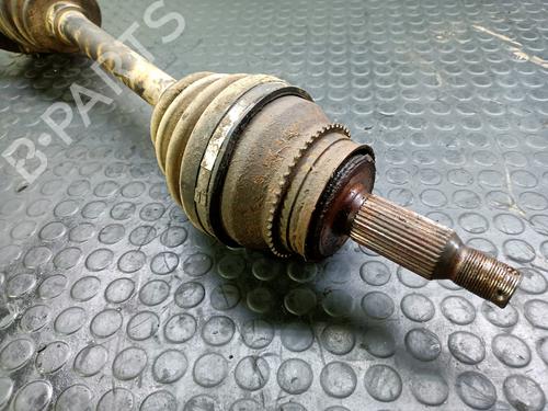 Right front driveshaft MITSUBISHI PAJERO III (V7_W, V6_W) 3.2 Di-D (V68W) | BP20841743M39 