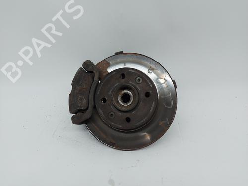 Used Left front steering knuckle RENAULT CLIO II (BB_, CB_) [1998-2016]  29877627