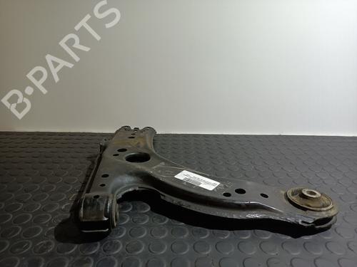 Used Right front suspension arm Right front suspension arm 31958280 31958280