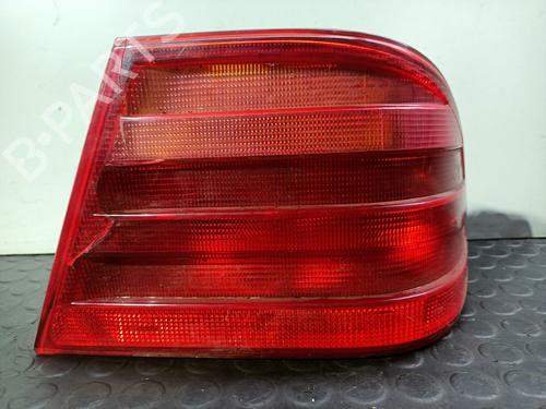 Right taillight MERCEDES-BENZ E-CLASS (W210) E 300 Turbo-D (210.025) | BP20830844C35 