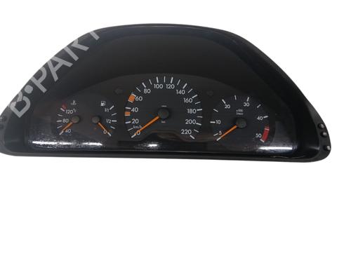 Used Instrument cluster Instrument cluster MERCEDES-BENZ E-CLASS (W210) E 290 Turbo-D (210.017) (129 hp) 33819973 33819973