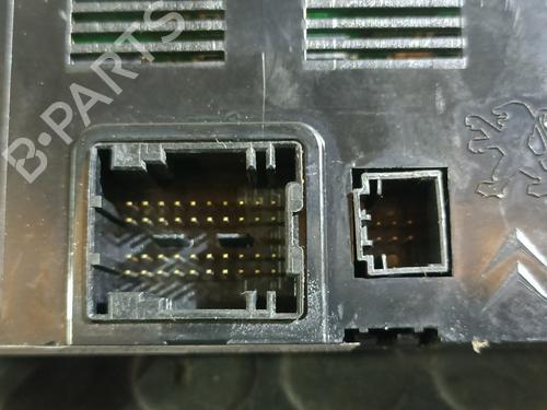 climate-control-peugeot-5008-0u_-0e_-2009-2010-2011-2012-2013-2014-2015-2016-2017-32352456 main image
