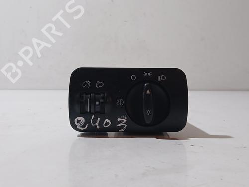 Forlygtekontakt SEAT LEON (1M1) 1.9 TDI (130 hp) 20824227