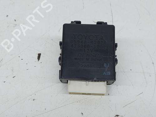 Used Electronic module TOYOTA RAV 4 III (_A3_) 2.2 D 4WD (ALA30_, ALA30R) (136 hp) 26447552