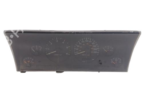 Used Instrument cluster JEEP CHEROKEE (XJ) 2.5 TD 4x4 (116 hp) 31644026
