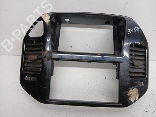Luftventil MITSUBISHI PAJERO III (V7_W, V6_W) 3.2 Di-D (V68W) (160 hp) 29520010