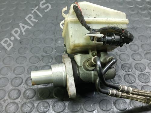 Used Brake master cylinder OPEL ZAFIRA / ZAFIRA FAMILY B (A05) 1.9 CDTI (M75) (120 hp) 29618542