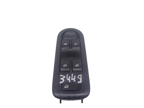 Used Left front window switch Left front window switch RENAULT MEGANE II Saloon (LM0/1_) 1.9 dCi (LM0G, LM1G, LM2C) (120 hp) 33891327 33891327