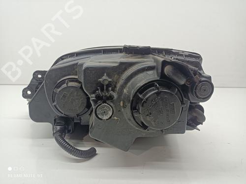 Right headlight KIA SORENTO I (JC) 2.5 CRDi 4WD | BP21265642C29 
